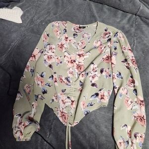 Floral top